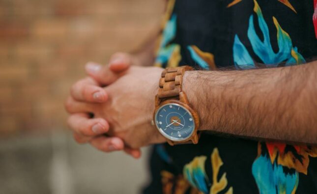 Raisons de porter des montres en bois