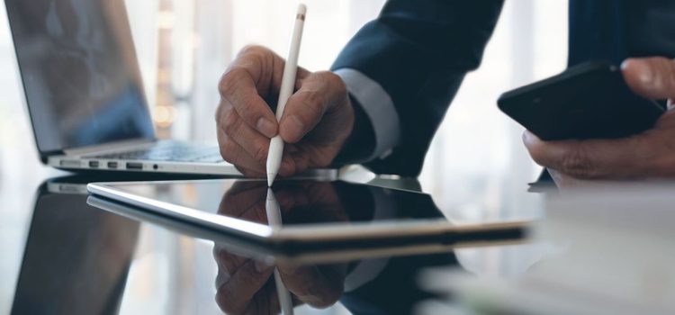 La signature électronique : un atout incontournable pour les marchés publics dès 2025