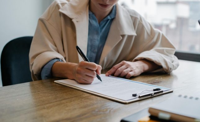 Les mots-clés à inclure dans votre CV pour attirer les recruteurs