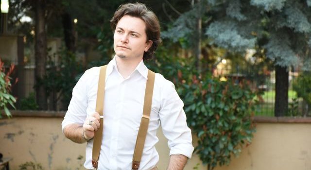 Accessoires unis ou imprimés : quelles bretelles homme à motifs porter selon les occasions ?